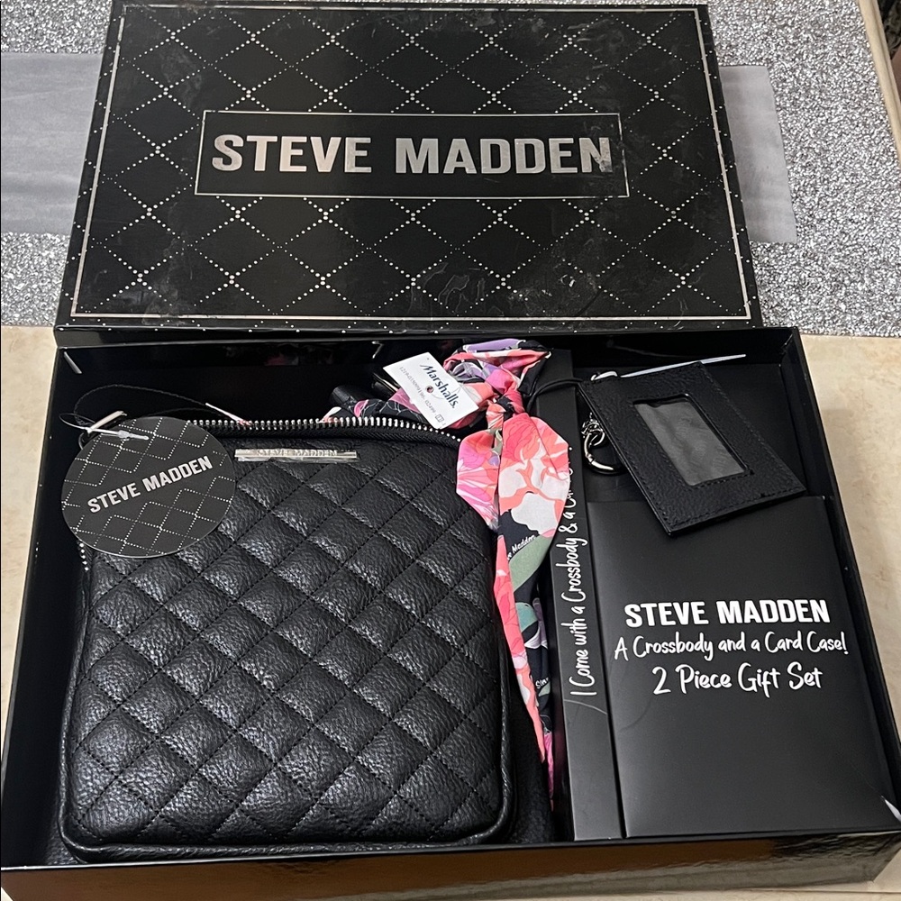 Steve Madden Black Quilted Messenger Bag Set - Picture 1 of 6